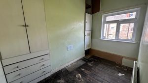 Photo 6- click for photo gallery